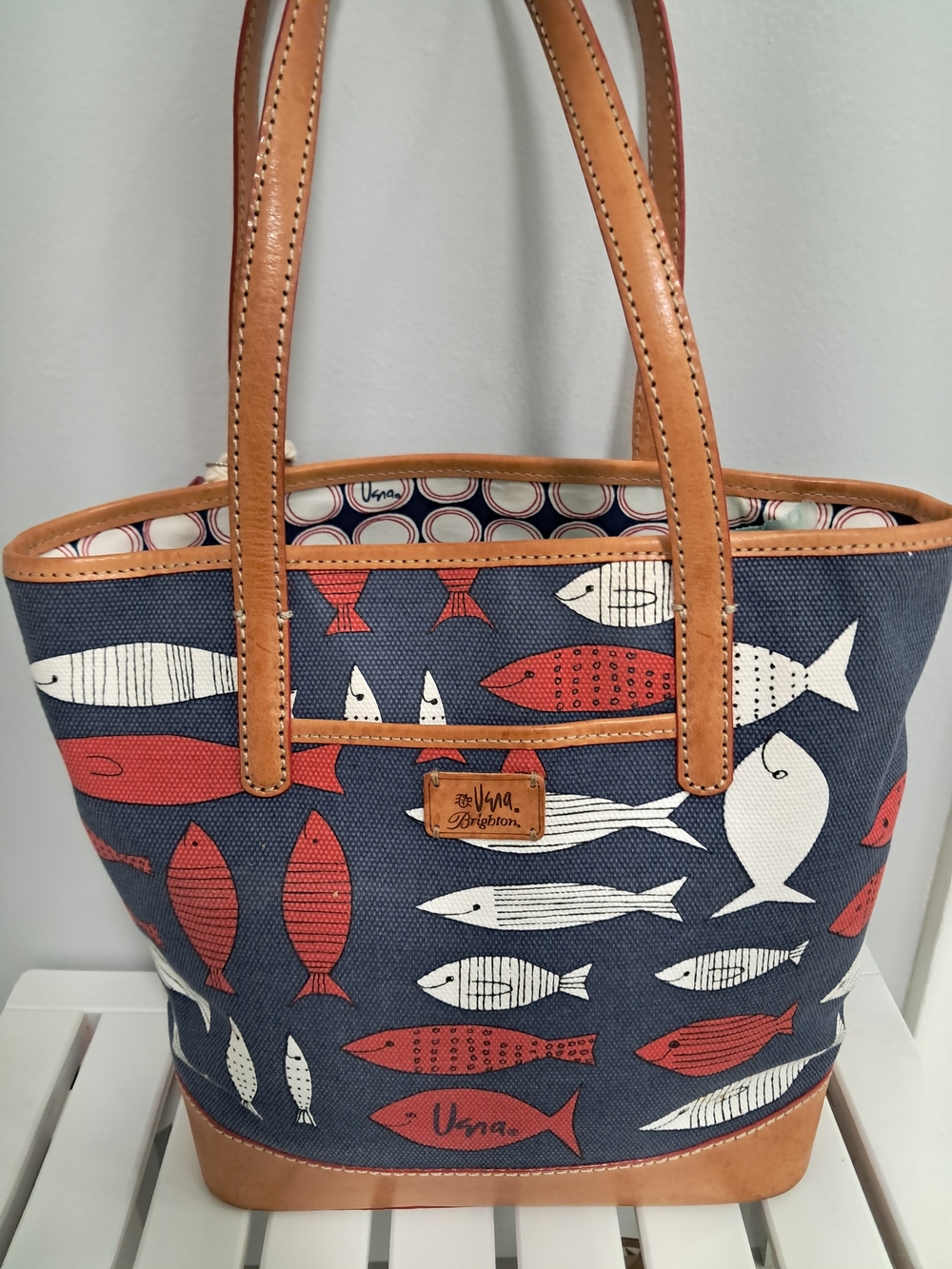 Rare Classic Brighton Vera Neumann Nautical Navy Tote w/ Red & White Fish EUC - Picture 5 of 15